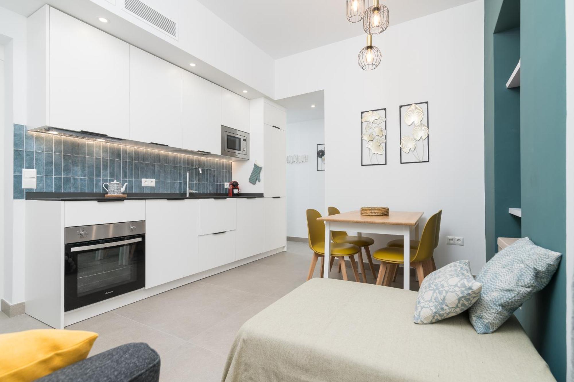 Suite Homes Alice Valentin Málaga Exteriör bild